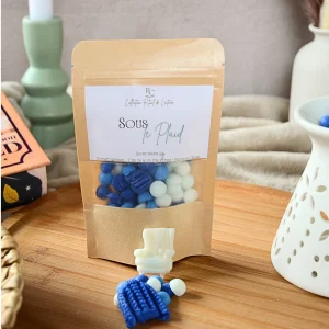 Sachet de fondants parfumés Sous le Plaid avec formes décoratives bleues et blanches